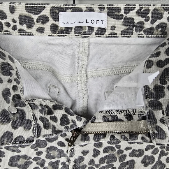 LOFT Modern Skinny Chic Classic Leopard Print Pants Black Cream Womens Size 28‎ - Picture 7 of 14